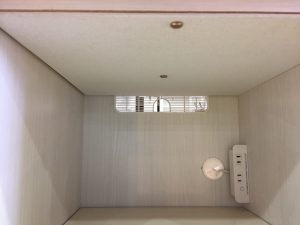 河口家具　3枚扉キッチンボード (13)